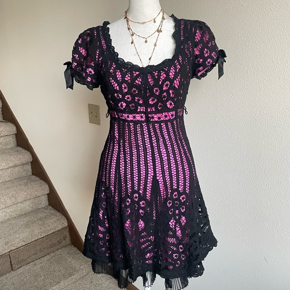 Betsey Johnson Dresses & Skirts - Betsey Johnson Vintage 90s Y2K Crochet 100% Silk Puff Sleeve Bow Mini Dress US 4